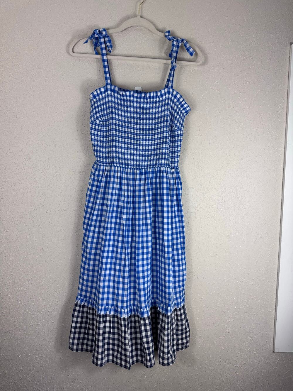 Draper James Smocked Gingham Style Dress womens Size Small